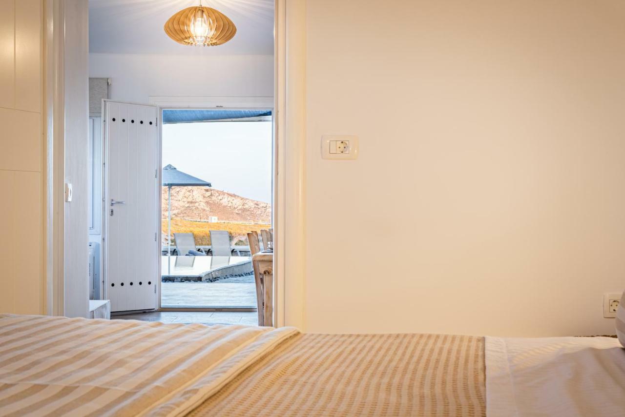 Klimata House - Private Jacuzzi Pool & Bbq Villa Vlychada Dış mekan fotoğraf
