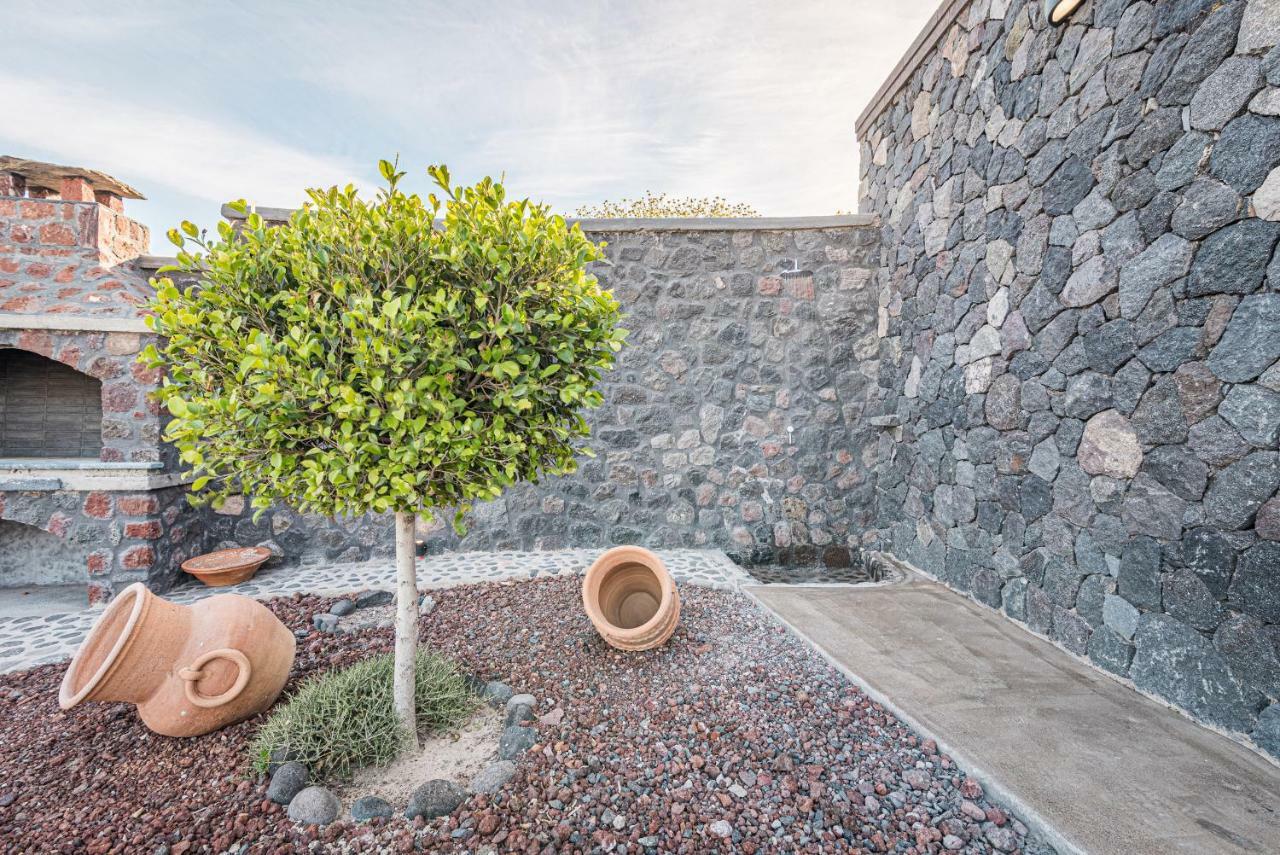 Klimata House - Private Jacuzzi Pool & Bbq Villa Vlychada Dış mekan fotoğraf